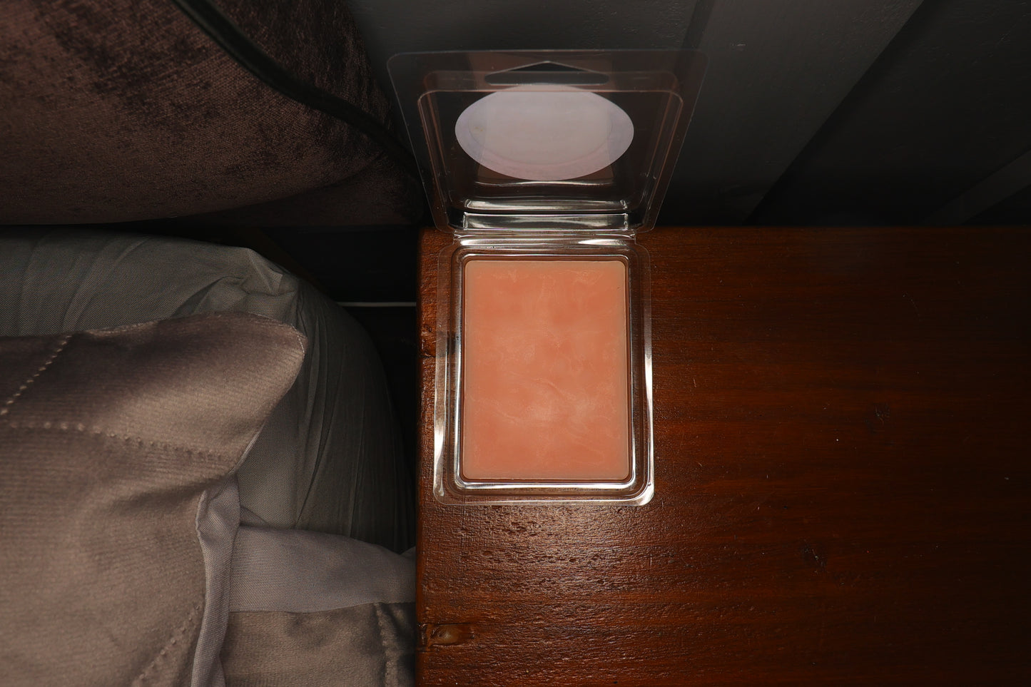 Joup M Clamshell